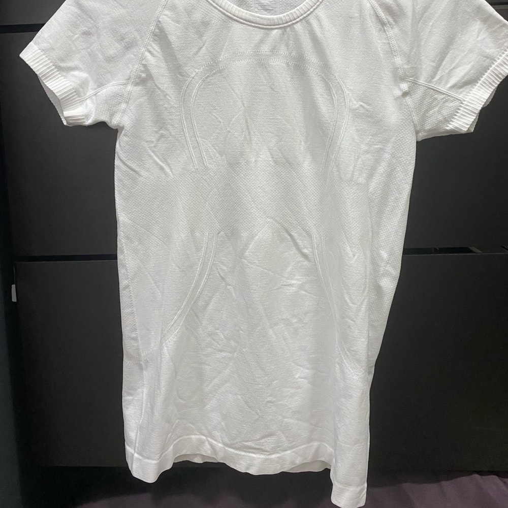 Lululemon Swiftly Tech